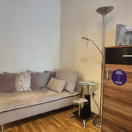 Apartament City *